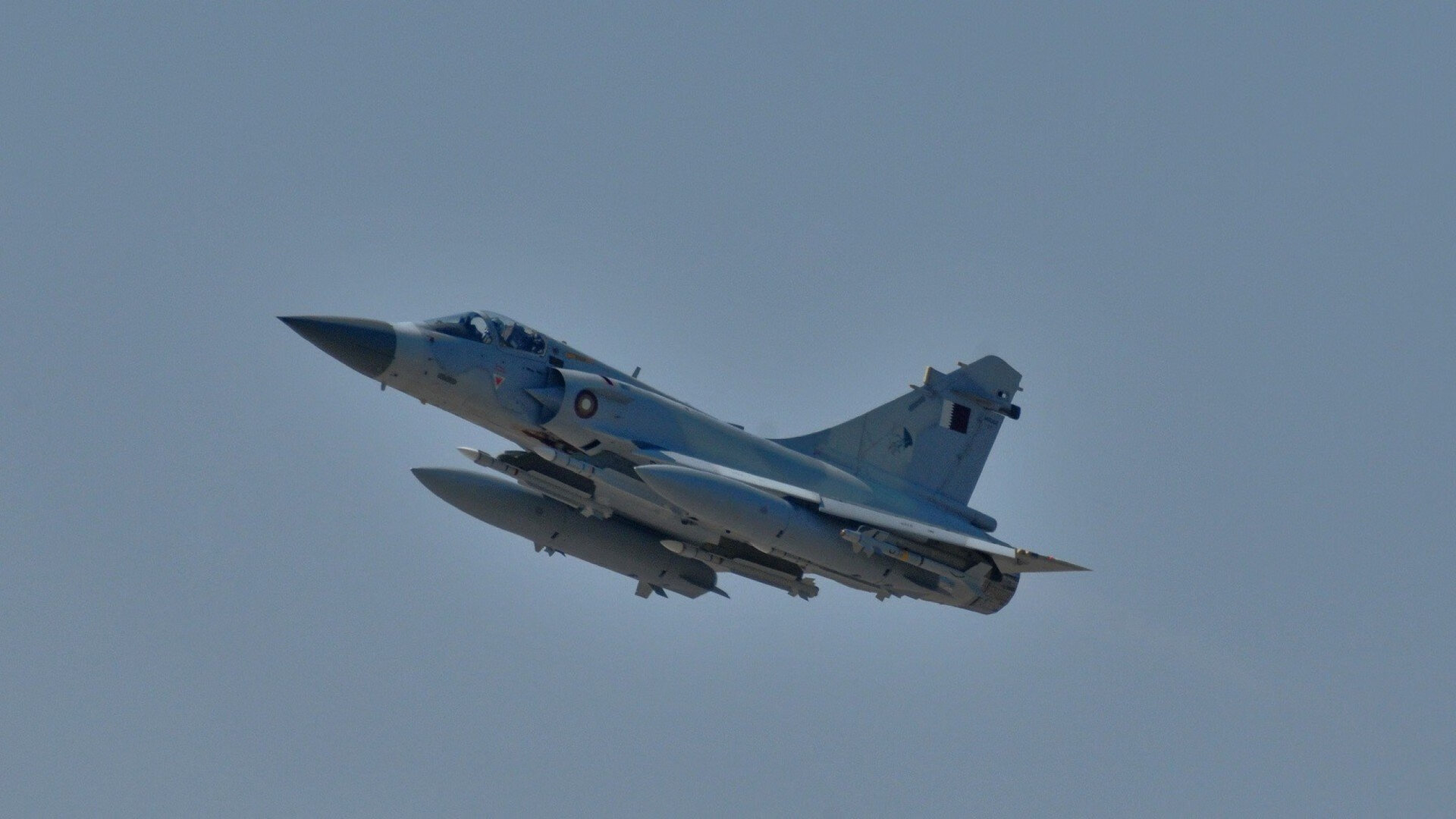 大型悬崖落水跳水赛,惊险刺激挑战极限,悬崖上跳水会死吗