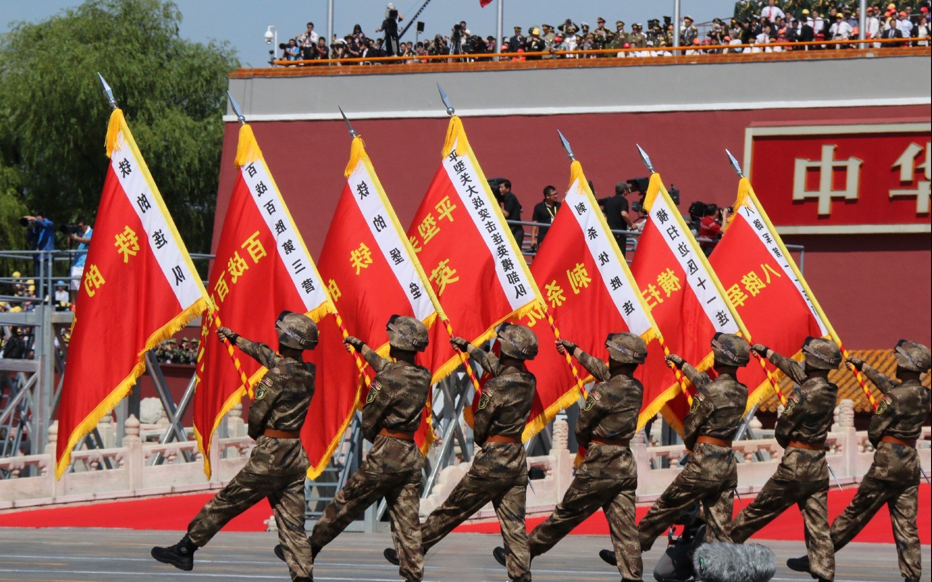 足球青训家庭联动课程受家长一致好评，最实用的足球青训教案