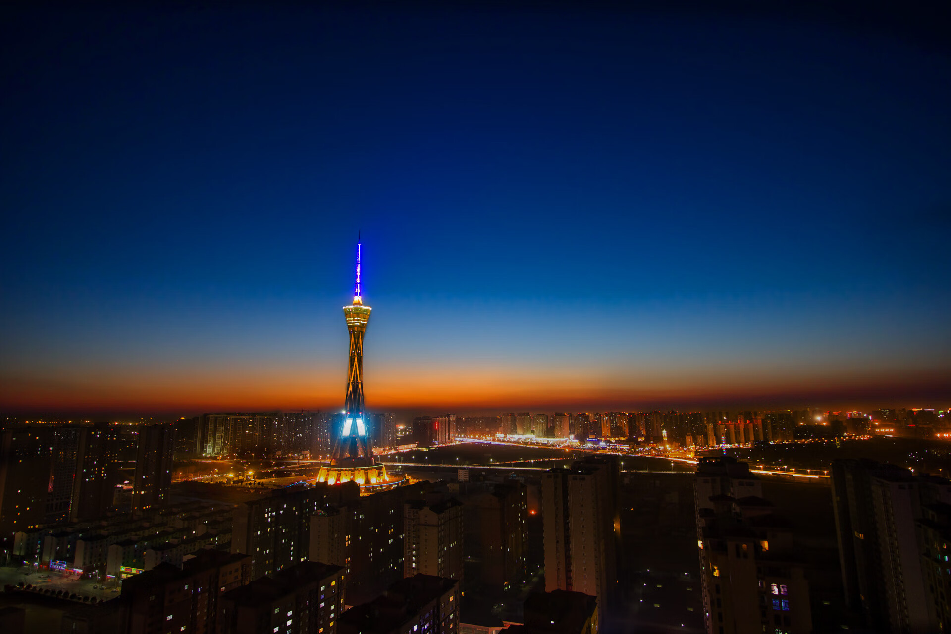 九游sports-“电动冲浪：马鞍山赛场成为未来水上运动的展示平台”