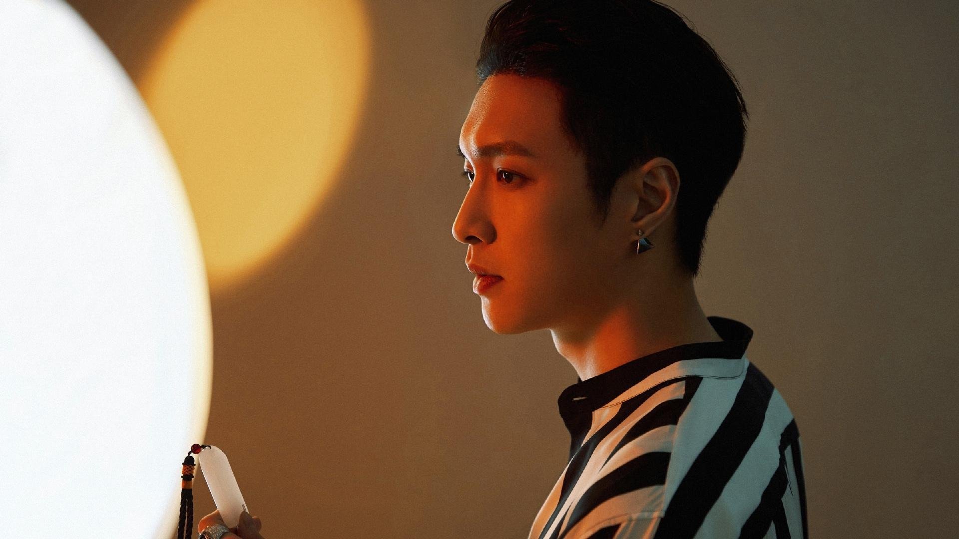 九游sports-仰泳末段加速突尼斯选手抢占先机，仰泳bd