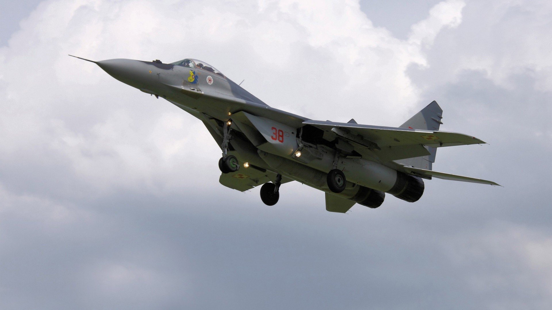 达米恩·麦肯齐：全黑队的进攻大师，巧妙的传球和突破让对方防不胜防