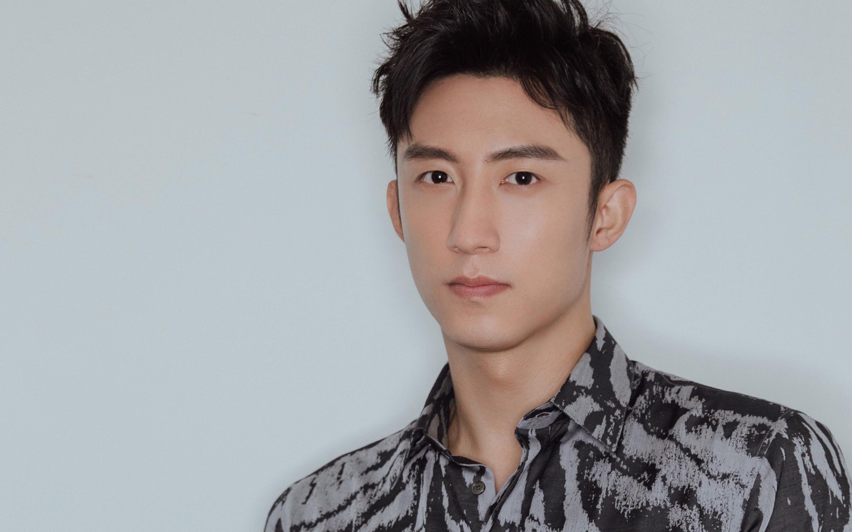 达米恩·麦肯齐：全黑队的进攻大师，巧妙的传球和突破让对方防不胜防